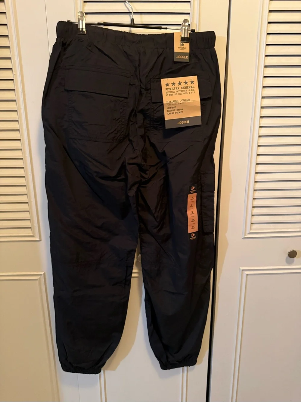 Men's Black Cargo Joggers Sweatpants - Performance Casual